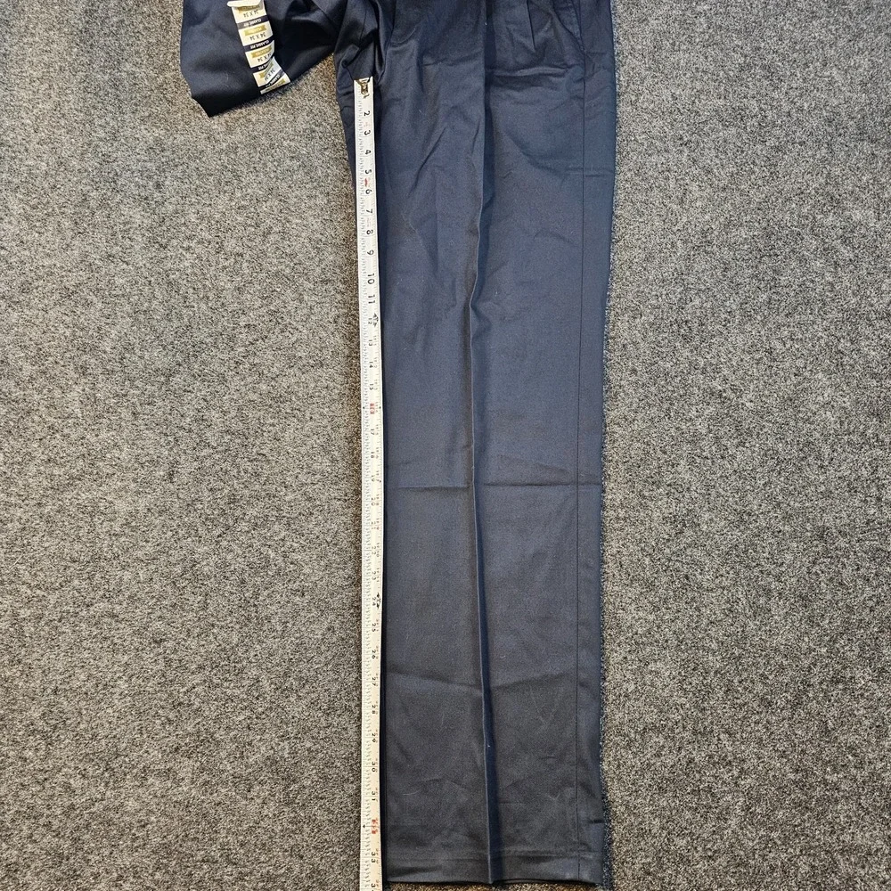 Haggar Iron Free Premium Khaki Pants Mens 34x34 Dark Navy Pleated Classic Fit St